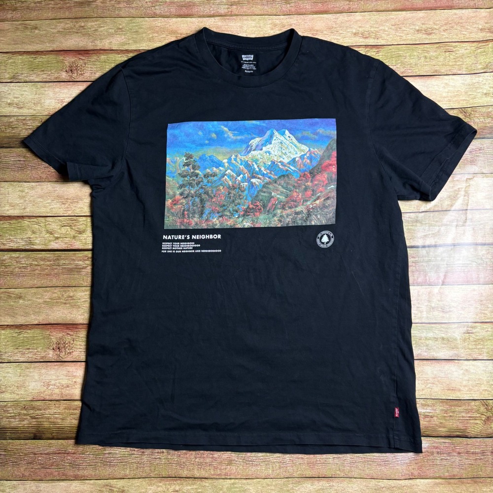 Levi's Men's Black Nature's Neighbor Mountain Landscape Graphic T-Shirt XL